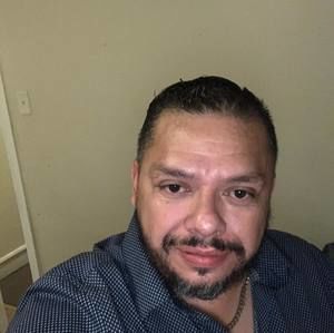 Meet your Posher, Luis